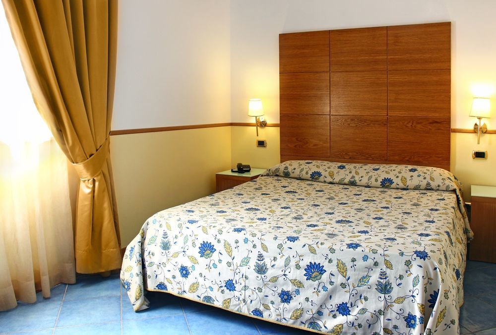 City Hotel Casoria Kültér fotó
