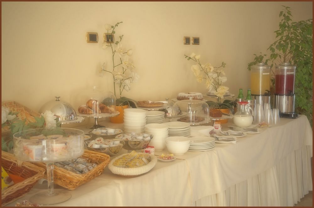 City Hotel Casoria Kültér fotó