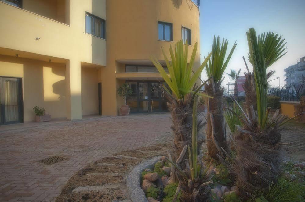 City Hotel Casoria Kültér fotó
