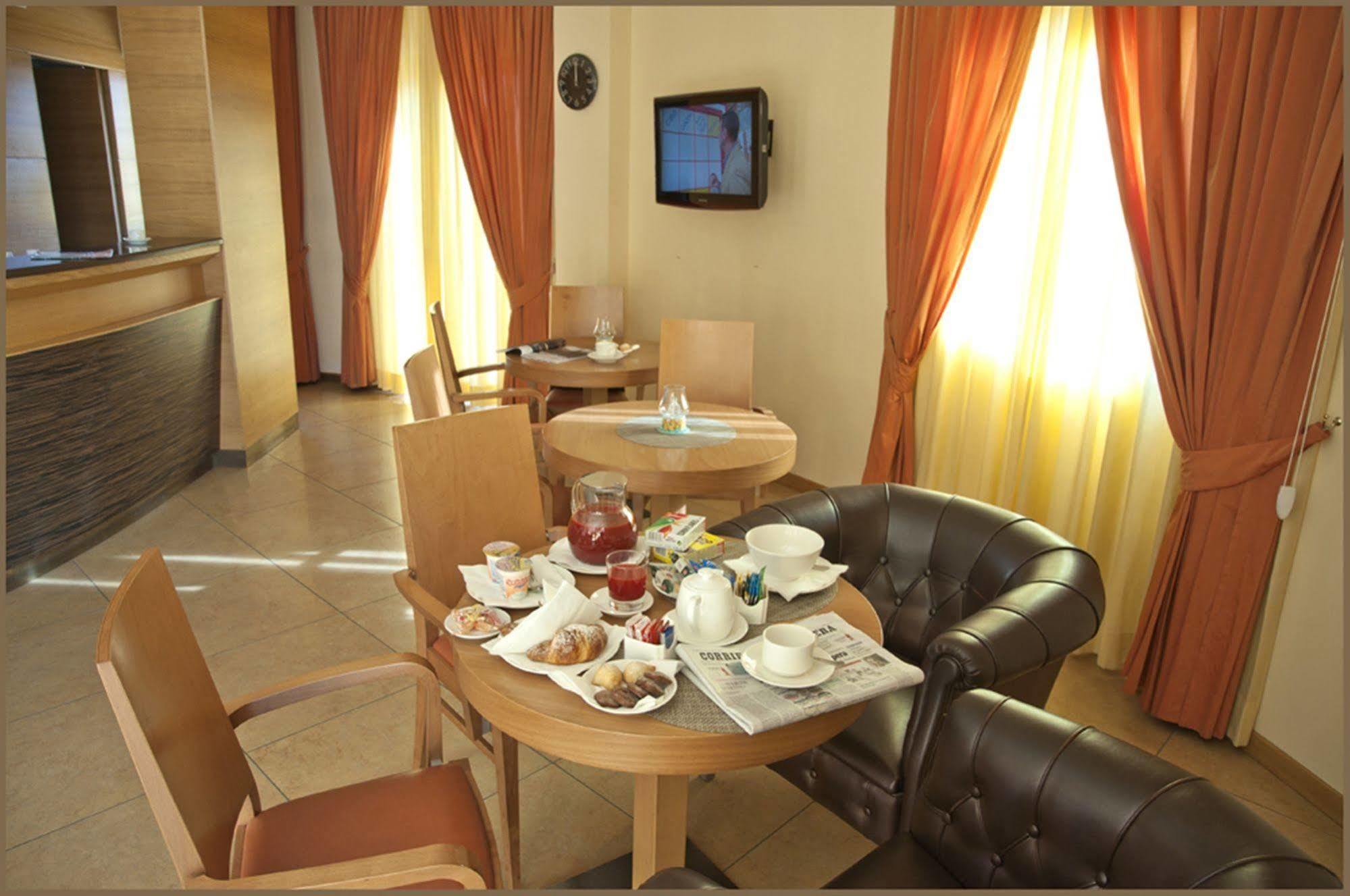 City Hotel Casoria Kültér fotó