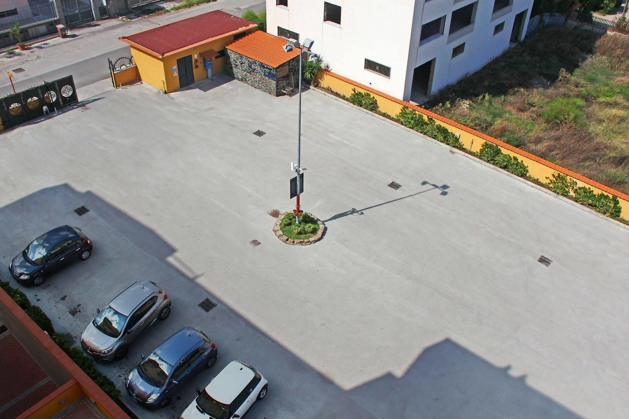 City Hotel Casoria Kültér fotó