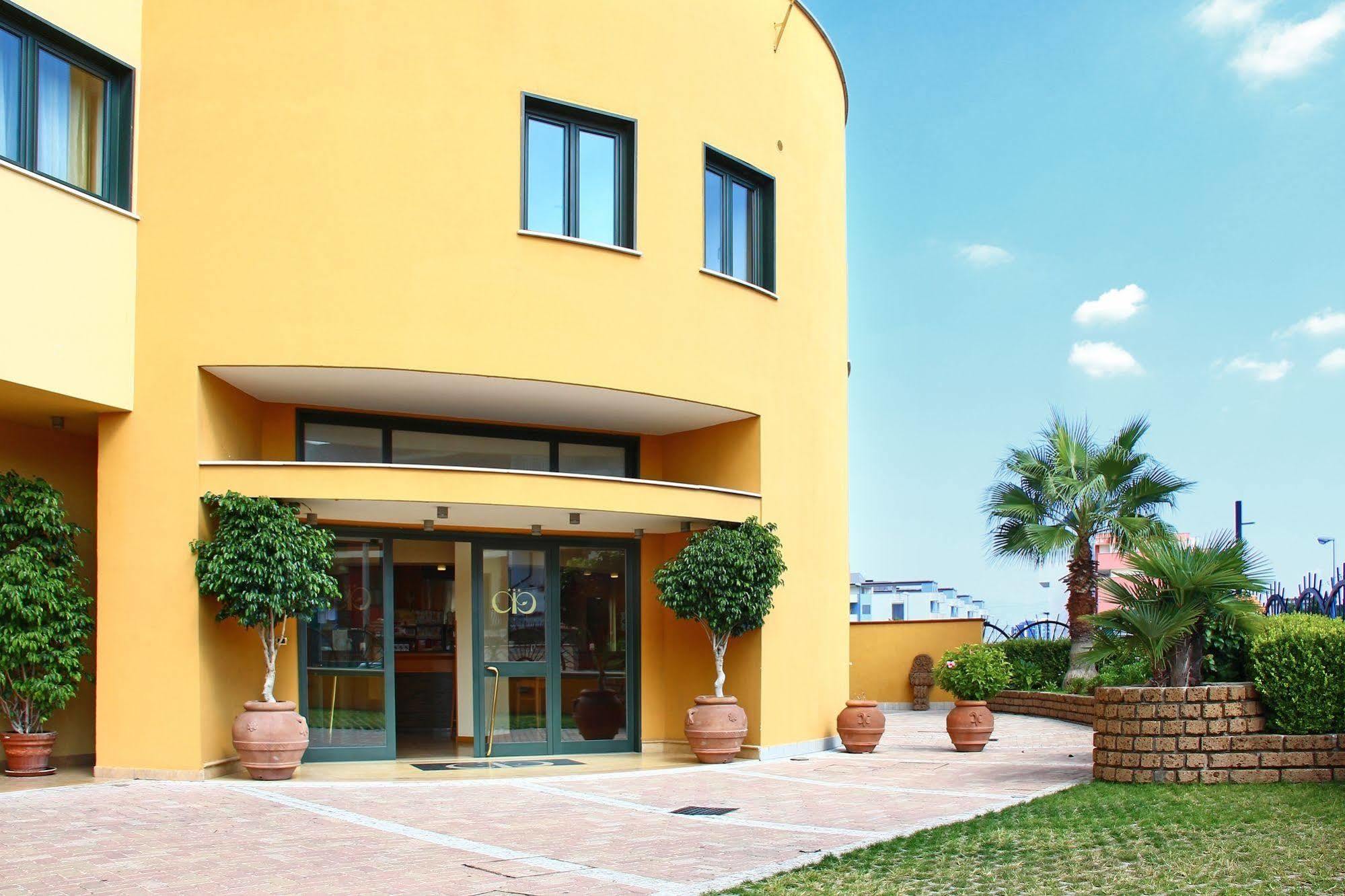 City Hotel Casoria Kültér fotó
